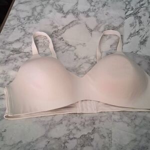 🎉Hanes Light Cream Bra
